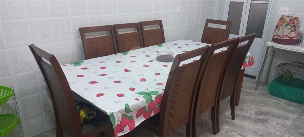 Sobrado à venda com 3 quartos, sendo 1 suíte,  em Tremembé, São Paulo, SP