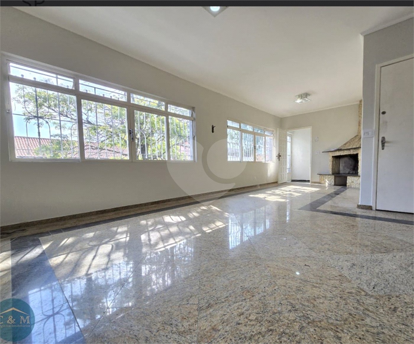 Casa à venda com 3 quartos, sendo 1 suíte, em Tremembé, São Paulo, SP