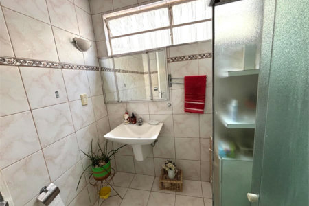Casa à venda com 3 quartos no condomínio Santa Terezinha, São Paulo - SP