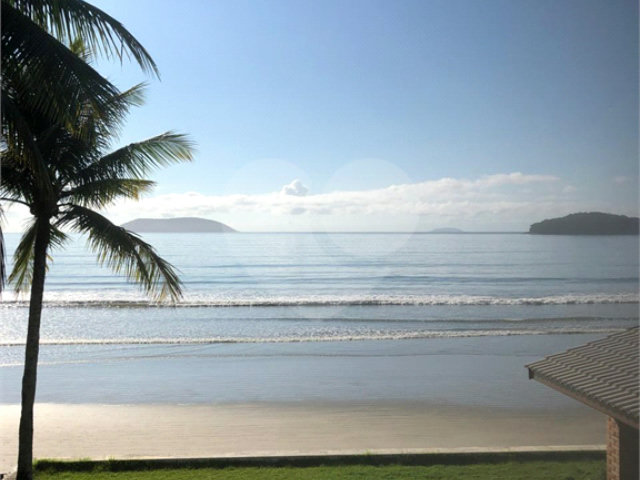 Casa à venda com 6 quartos, sendo 4 suítes,  em Maranduba, Ubatuba, SP