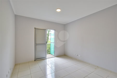 Casa à venda com 3 quartos, sendo 1 suíte, em Alto da Boa Vista, São Paulo, SP