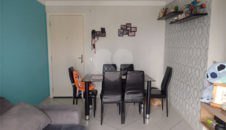 Apartamento à venda com 2 quartos em Jardim Tatiana, Votorantim, SP