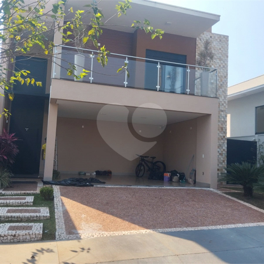 Casa à venda com 3 suítes em Jardim Salto Grande, Araraquara, SP