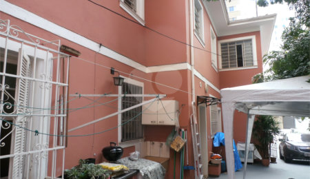 Casa à venda com 7 quartos, sendo 1 suíte, em Perdizes, São Paulo, SP