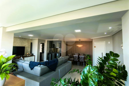 Apartamento à venda com 3 suítes em Lar São Paulo, São Paulo, SP