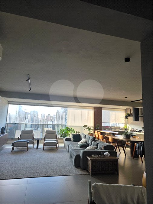 Apartamento à venda ou para alugar com 3 suítes em Perdizes, São Paulo, SP