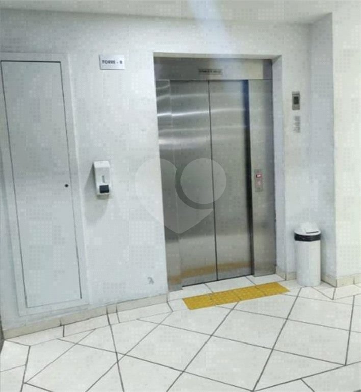 Apartamento à venda com 2 quartos em Vila Galvão, Guarulhos, SP