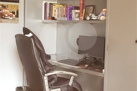 Casa de Vila à venda com 3 quartos, sendo 2 suítes, em Jardim Emília, Sorocaba, SP