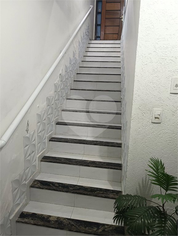 Casa à venda com 2 quartos, sendo 1 suíte,  em Cidade Jardim, Mogi das Cruzes, SP