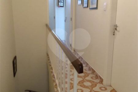 Sobrado à venda com 3 quartos em Vila Cordeiro, São Paulo, SP