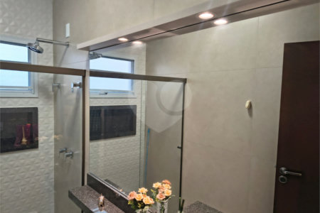 Casa à venda com 3 quartos, sendo 1 suíte, no condomínio Residencia Valencia - Ilha Turia, Ribeirão Preto - SP