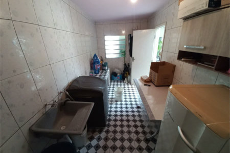 Casa Térrea à venda com 3 quartos em Jardim das Palmas, São Paulo, SP