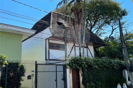 Sobrado à venda com 5 quartos, sendo 3 suítes, em Cidade Monções, São Paulo, SP