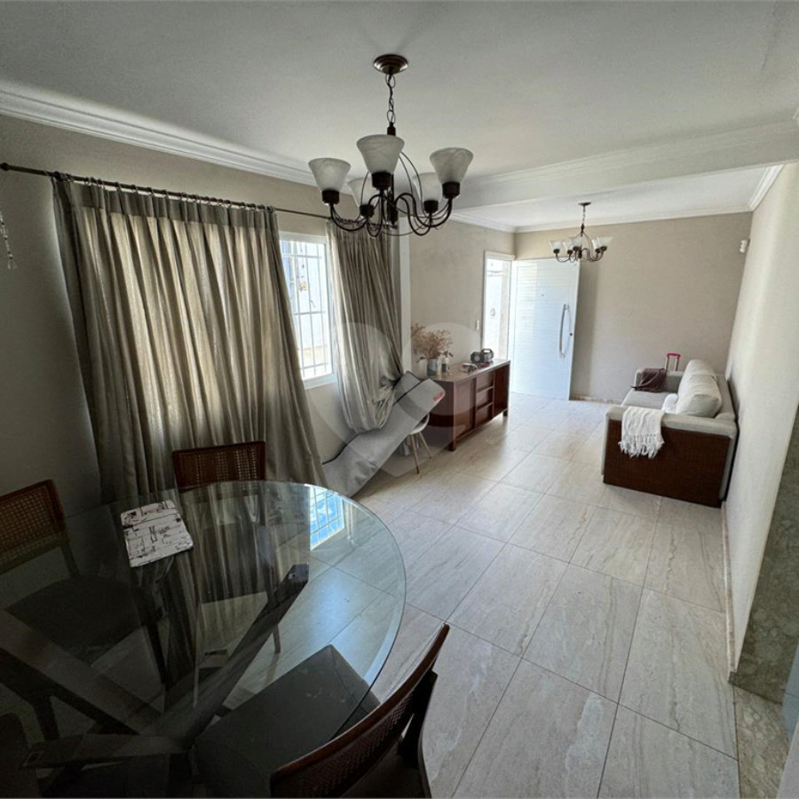 Casa à venda com 4 quartos, sendo 1 suíte, em Jardim das Samambaias, Jundiaí, SP