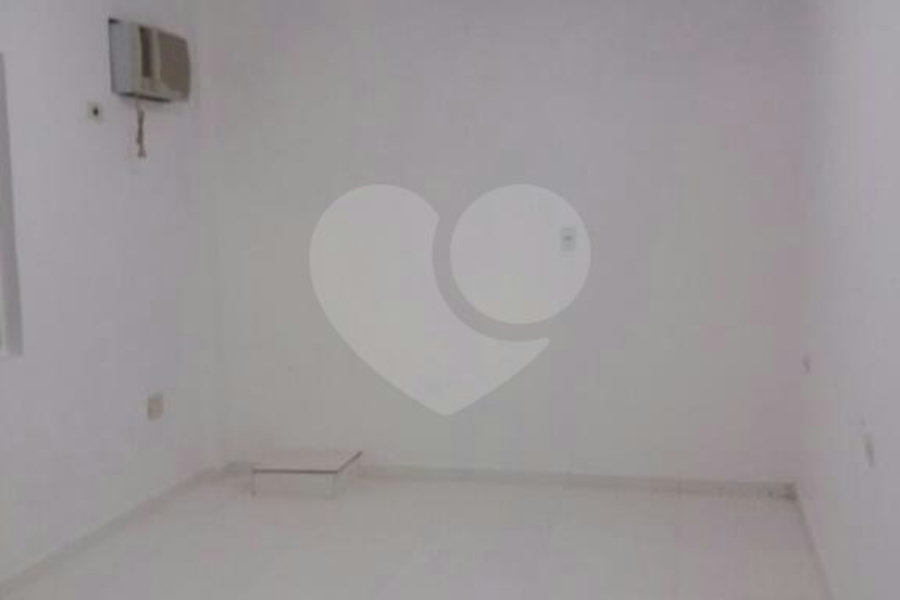 Sobrado à venda com 1 quarto em Santana, São Paulo, SP