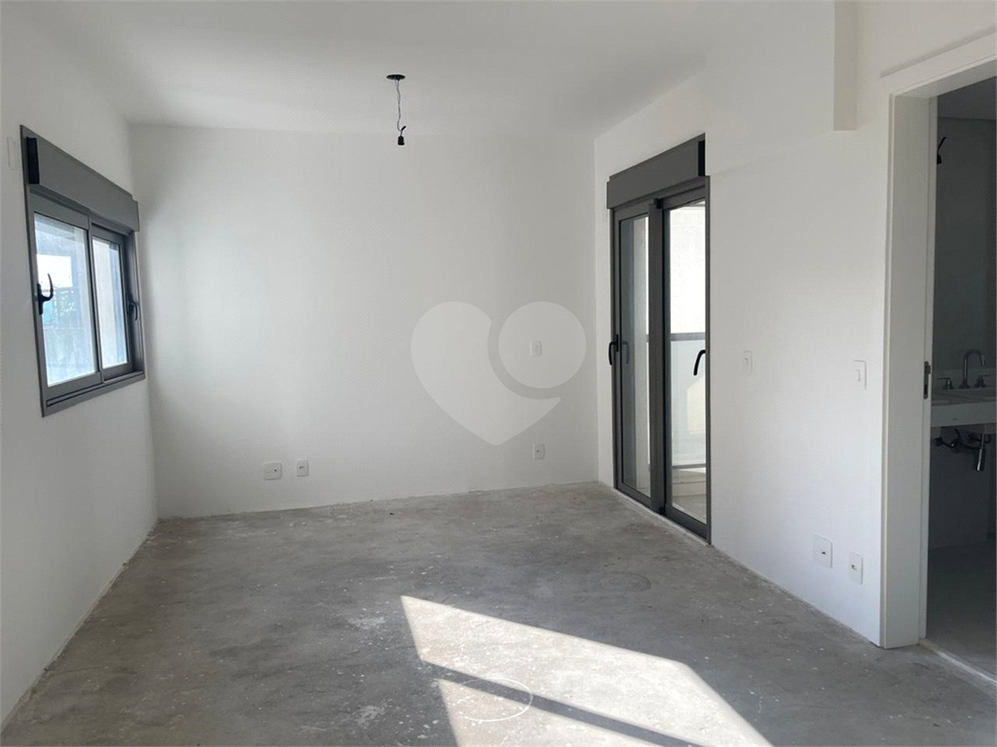 Apartamento à venda com 3 suítes em Campo Belo, São Paulo, SP