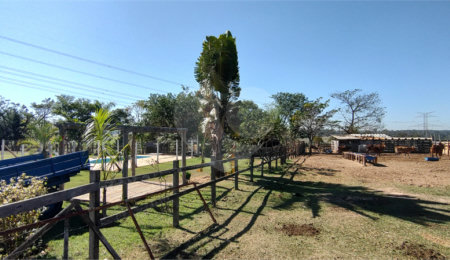 Sítio à venda com 2 suítes em Buru, Salto, SP