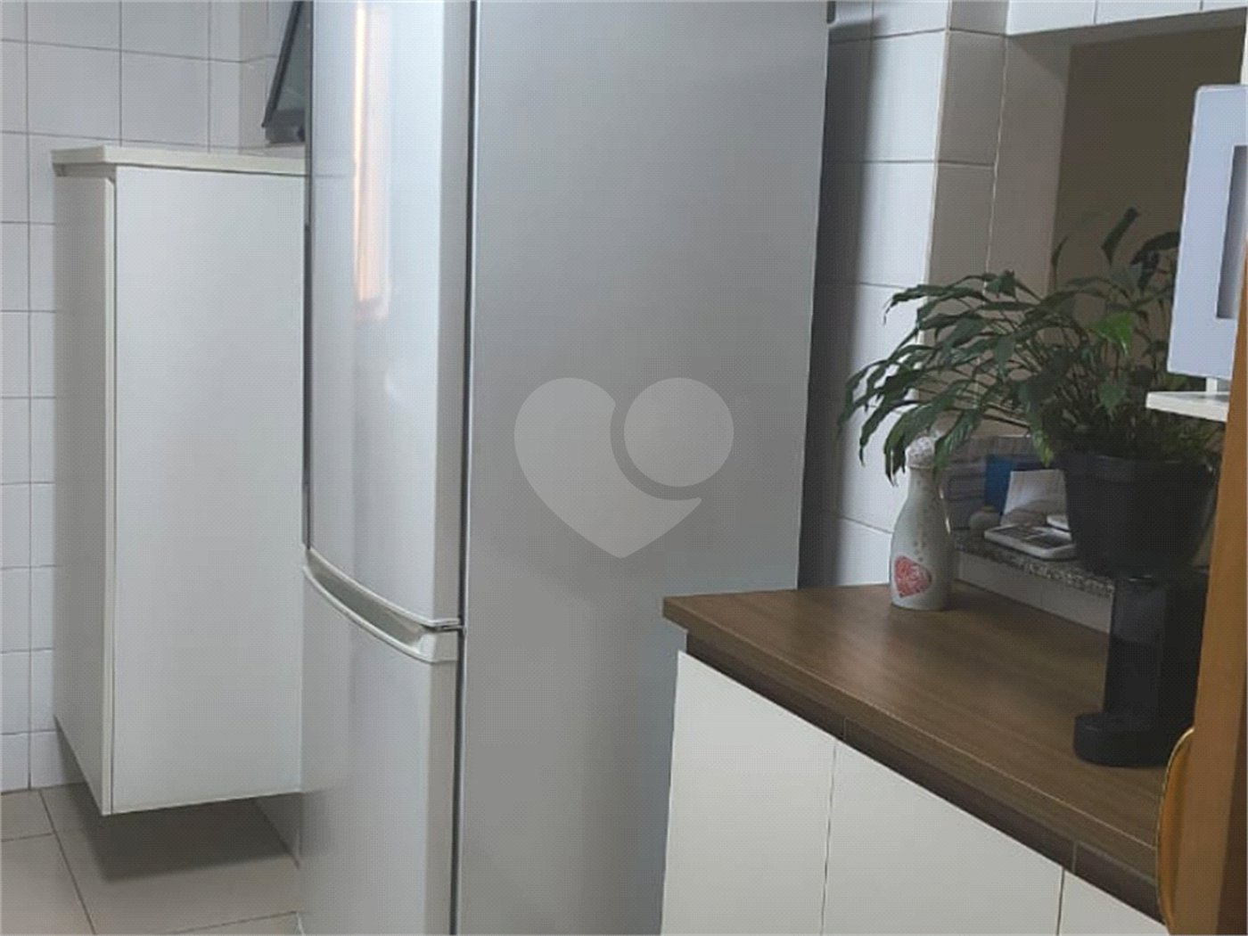 Apartamento à venda com 3 quartos, sendo 1 suíte, em Jardim Íris, São Paulo, SP