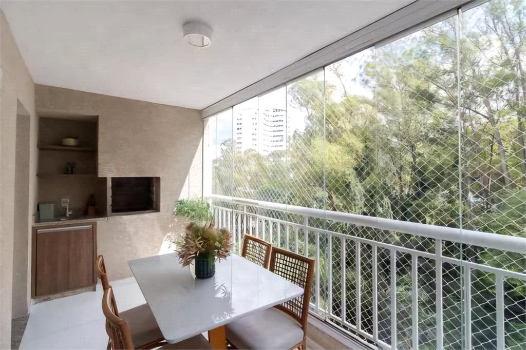 Apartamento à venda com 3 quartos, sendo 1 suíte, em Jardim das Vertentes, São Paulo, SP