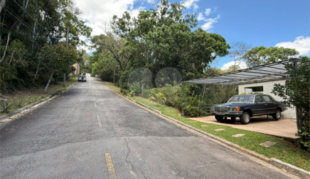 Terreno à venda no condomínio Alpes da Cantareira, Mairiporã - SP