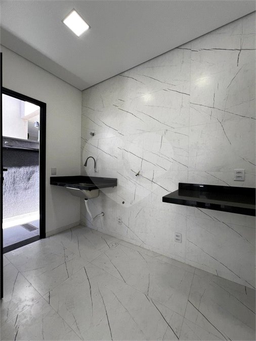 Casa à venda com 4 suítes no condomínio Residencial Mosaico da Serra, Mogi das Cruzes - SP