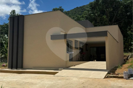 Duplex à venda com 2 quartos, sendo 1 suíte, em Campo Grande, Rio de Janeiro, RJ