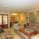 Casa à venda com 4 quartos, sendo 2 suítes, em Jardim Marajoara, São Paulo, SP