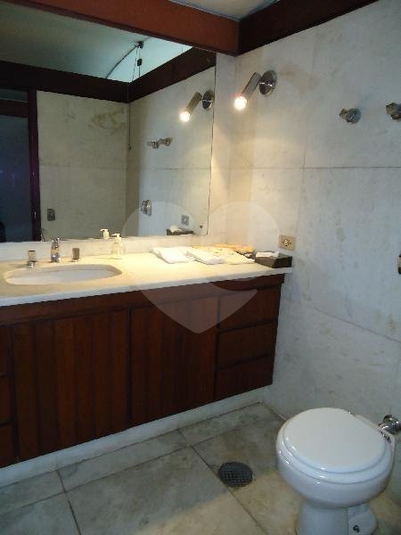 Casa à venda com 6 suítes em Morumbi, São Paulo, SP