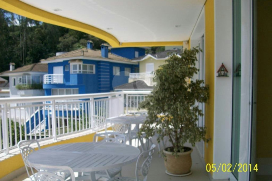 Casa em condomínio à venda com 4 suítes em Horto, São Paulo, SP
