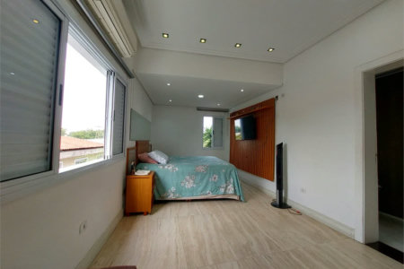 Casa à venda ou para alugar com 4 suítes em Lapa, São Paulo, SP