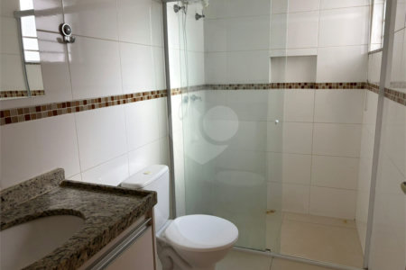 Casa em condomínio à venda com 3 quartos, sendo 1 suíte, em Jardim Estância Brasil, Atibaia, SP
