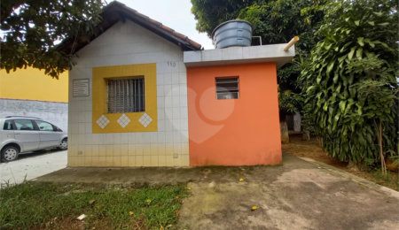 Casa à venda com 7 quartos, sendo 2 suítes, em Tremembé, São Paulo, SP