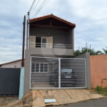 Sobrado à venda com 2 quartos, sendo 1 suíte, em Vila Barth, Itapetininga, SP