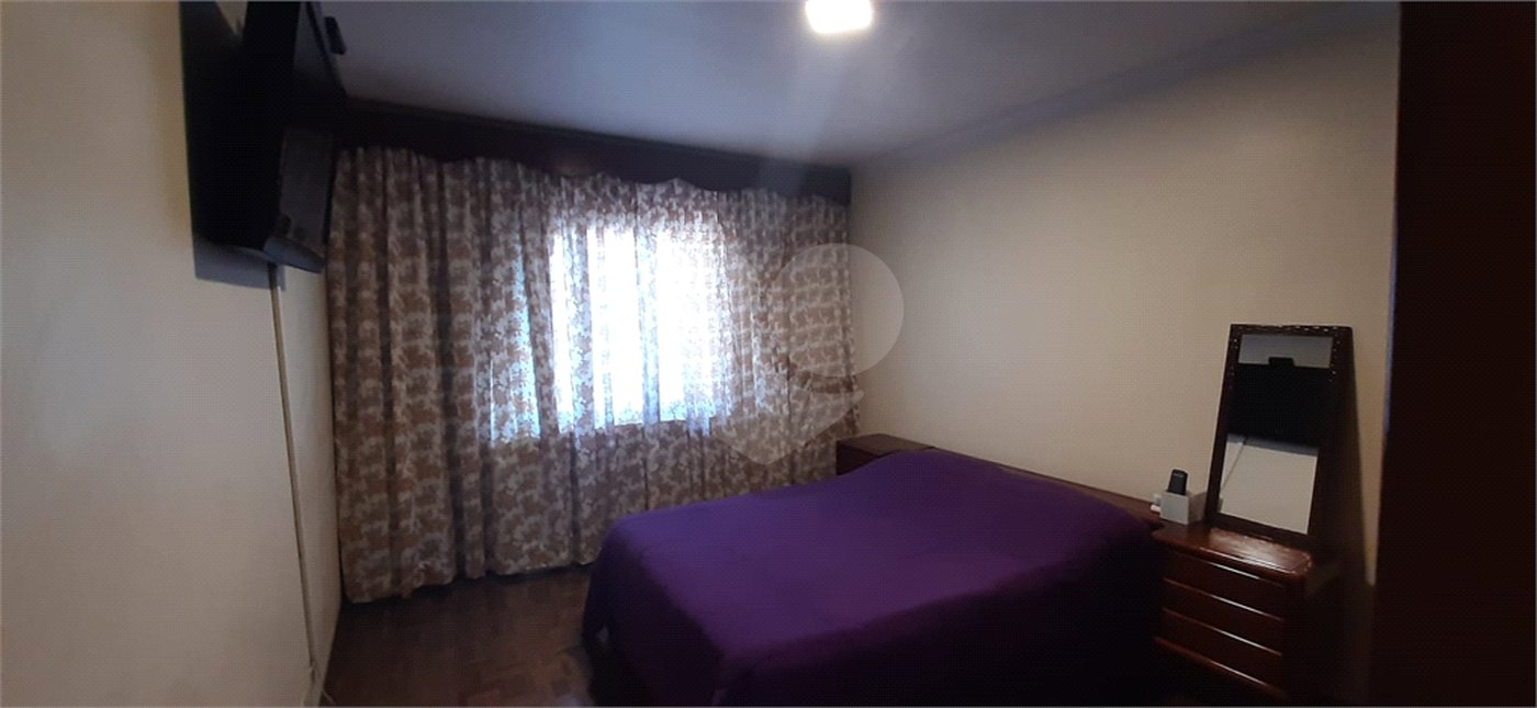 Sobrado à venda com 3 quartos, sendo 1 suíte, em Tremembé, São Paulo, SP