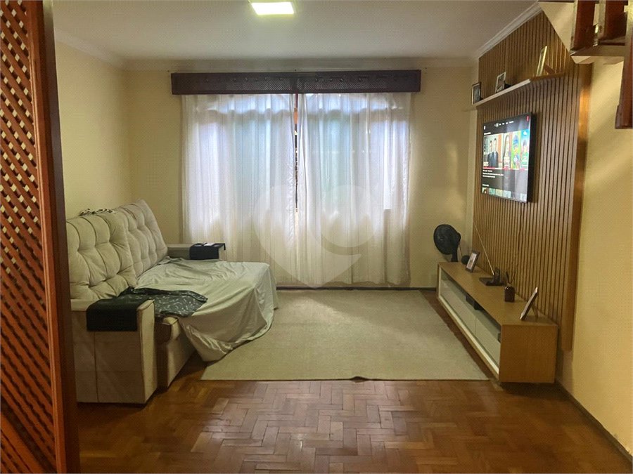 Sobrado à venda com 3 quartos, sendo 1 suíte,  em Jardim Bela Vista (zona Sul), São Paulo, SP