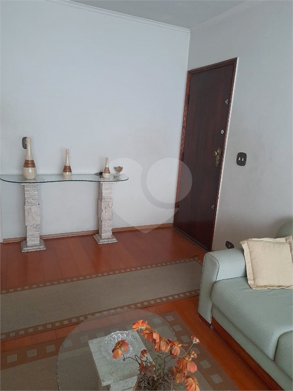 Sobrado à venda com 3 quartos, sendo 1 suíte,  em Parada Inglesa, São Paulo, SP