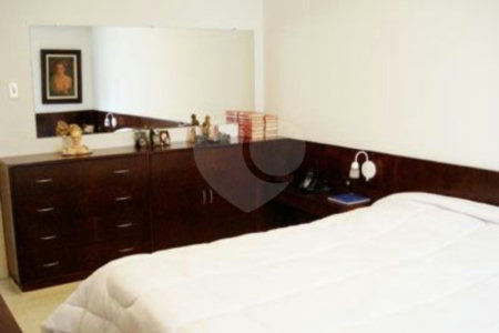 Apartamento à venda com 4 quartos, sendo 1 suíte, em Jardim Paulista, São Paulo, SP