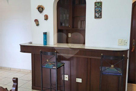 Cobertura à venda com 3 suítes em Enseada, Guarujá, SP