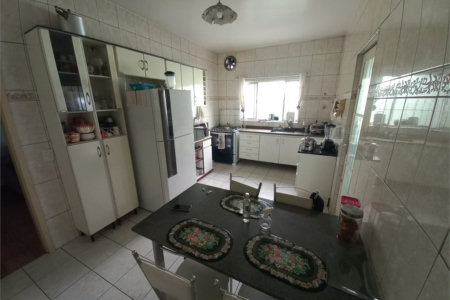 Casa Térrea à venda com 3 quartos em Jardim Maria Virginia, São Paulo, SP