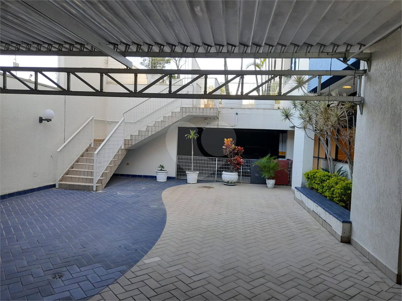Apartamento à venda com 3 quartos, sendo 1 suíte,  no Centro, Mogi das Cruzes, SP