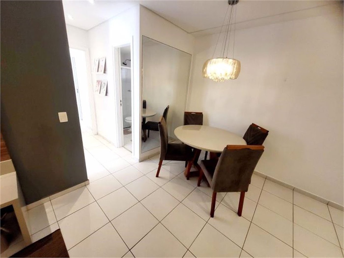 Apartamento Residencial à venda, Gonzaga, Santos - AP1004.