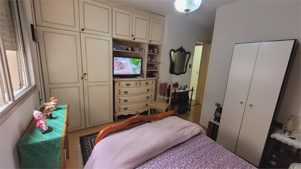 Apartamento à venda com 2 quartos, sendo 1 suíte, em Pinheiros, São Paulo, SP