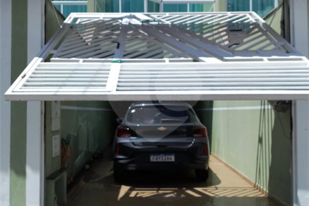 Sobrado à venda com 3 quartos, sendo 1 suíte, em Cidade Patriarca, São Paulo, SP