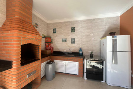 Casa à venda com 3 suítes no condomínio Lago da Serra, Araçoiaba da Serra - SP