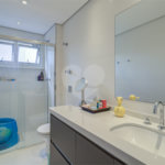 Apartamento à venda com 4 quartos, sendo 1 suíte, em Alto da Boa Vista, São Paulo, SP
