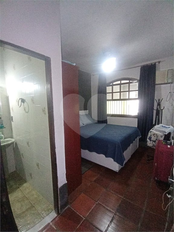 Casa à venda com 2 quartos, sendo 3 suítes, em Senador Vasconcelos, Rio de Janeiro, RJ