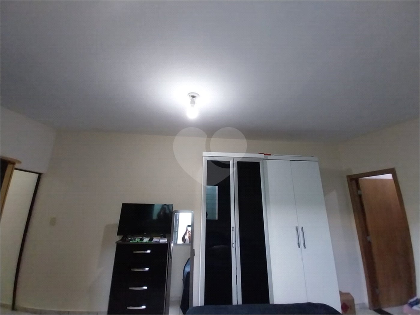 Casa térrea para venda no Planalto Paraíso