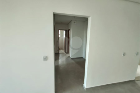 Apartamento com condomínio de clube 3 Dormitórios e 1 Suíte