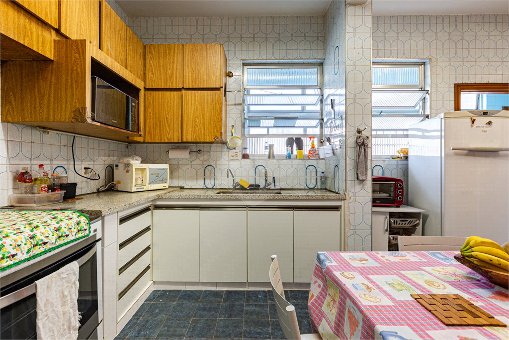 Apartamento à venda com 3 quartos em Bela Vista, São Paulo, SP