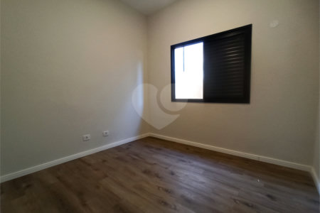 Casa à venda com 3 quartos, sendo 1 suíte, no condomínio Buona Vita, Atibaia - SP